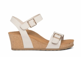 Women's Noelle Aetrex footwear styles