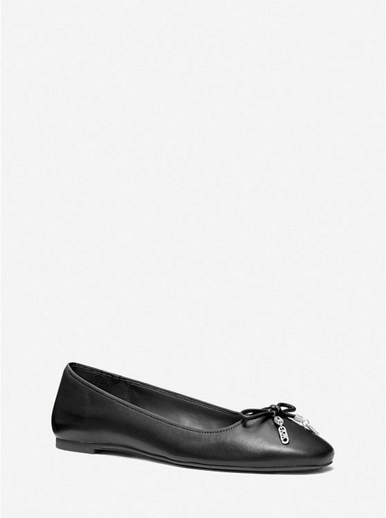 Women's Nori Retro Inspired Footwear