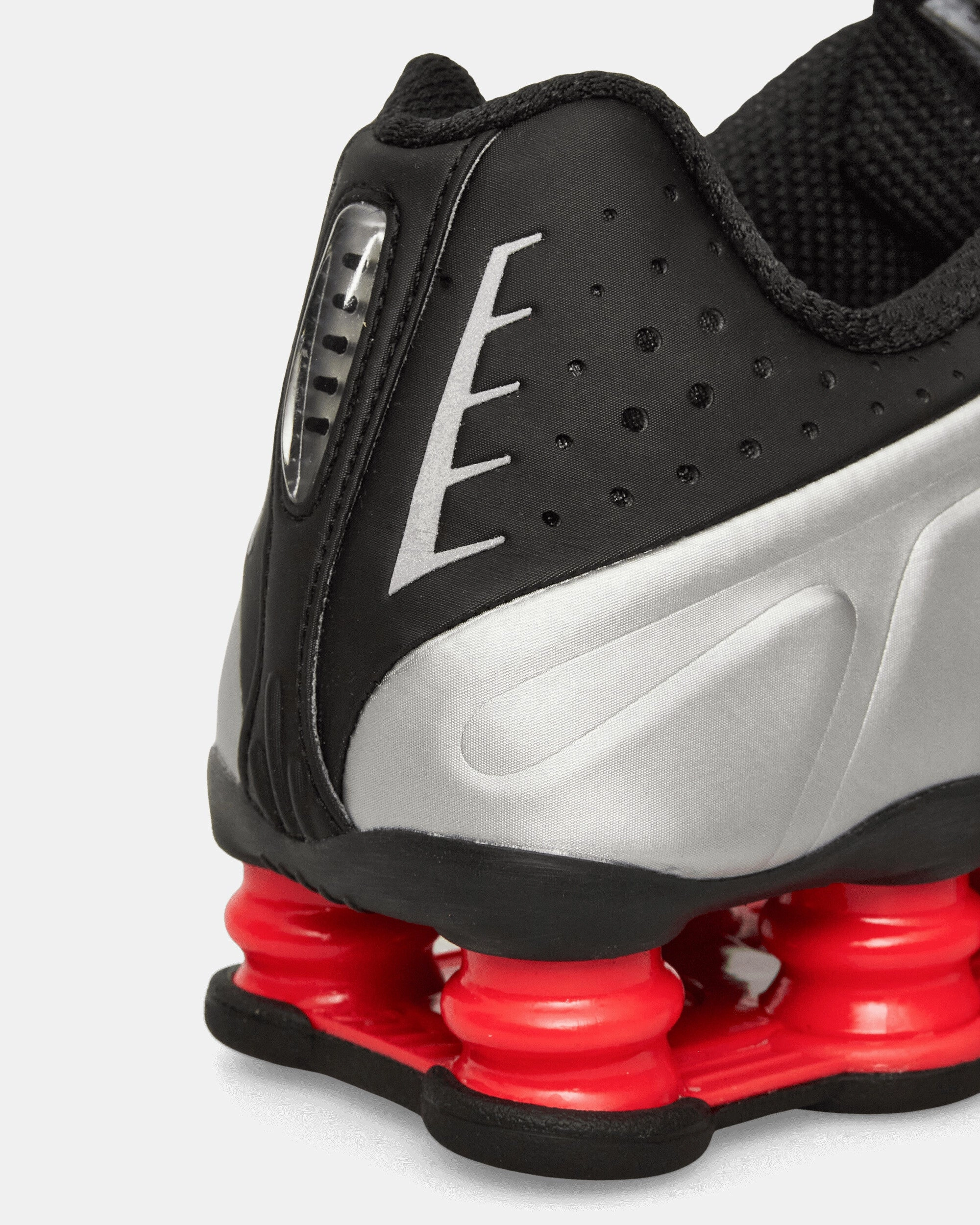 Women's Shox R4 Sneakers Metallic Silver / Black / Light Crimson Flexible Shoes