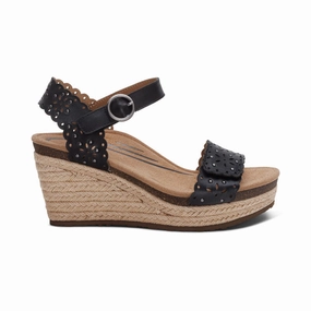 Women's Sydney Cutout Aetrex footwear styles