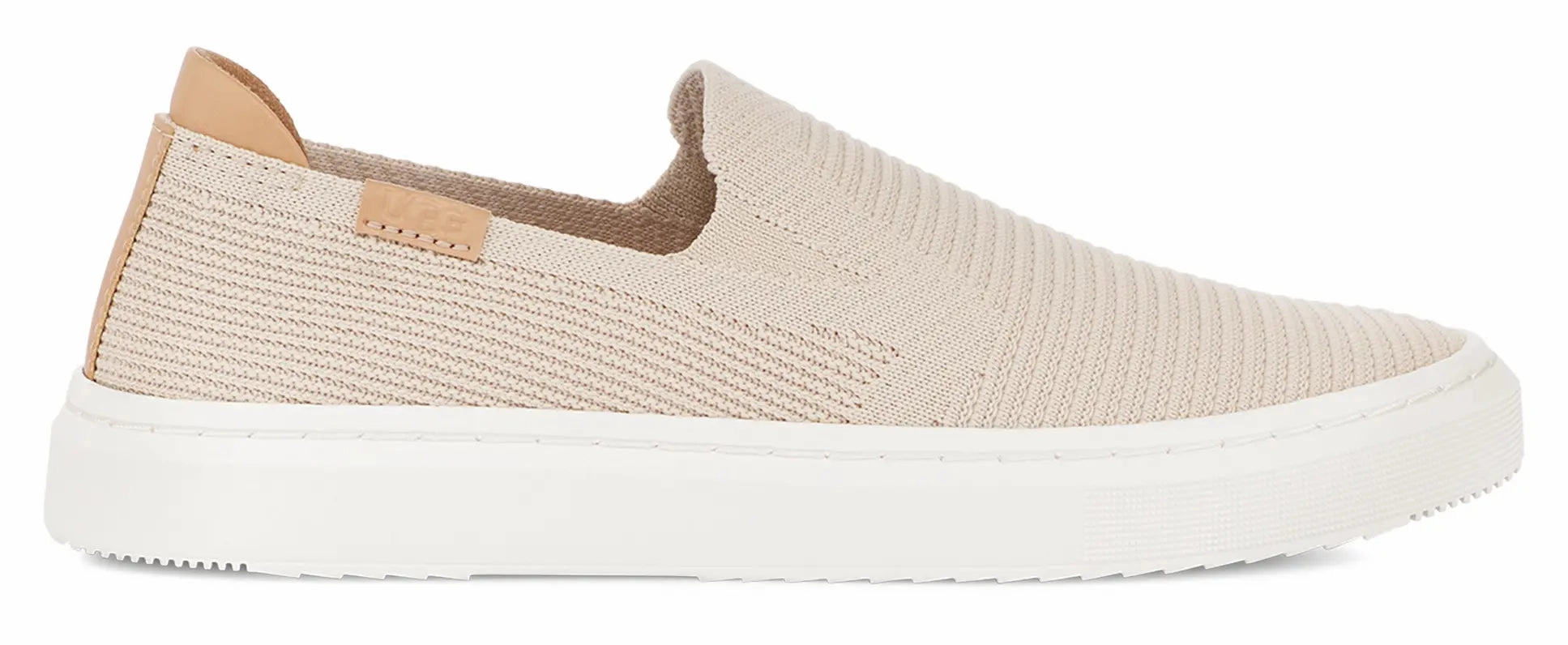 Women's UGG Alameda Sammy  Effortless Comfort & Everyday Style Ugg cozy footwear visuals