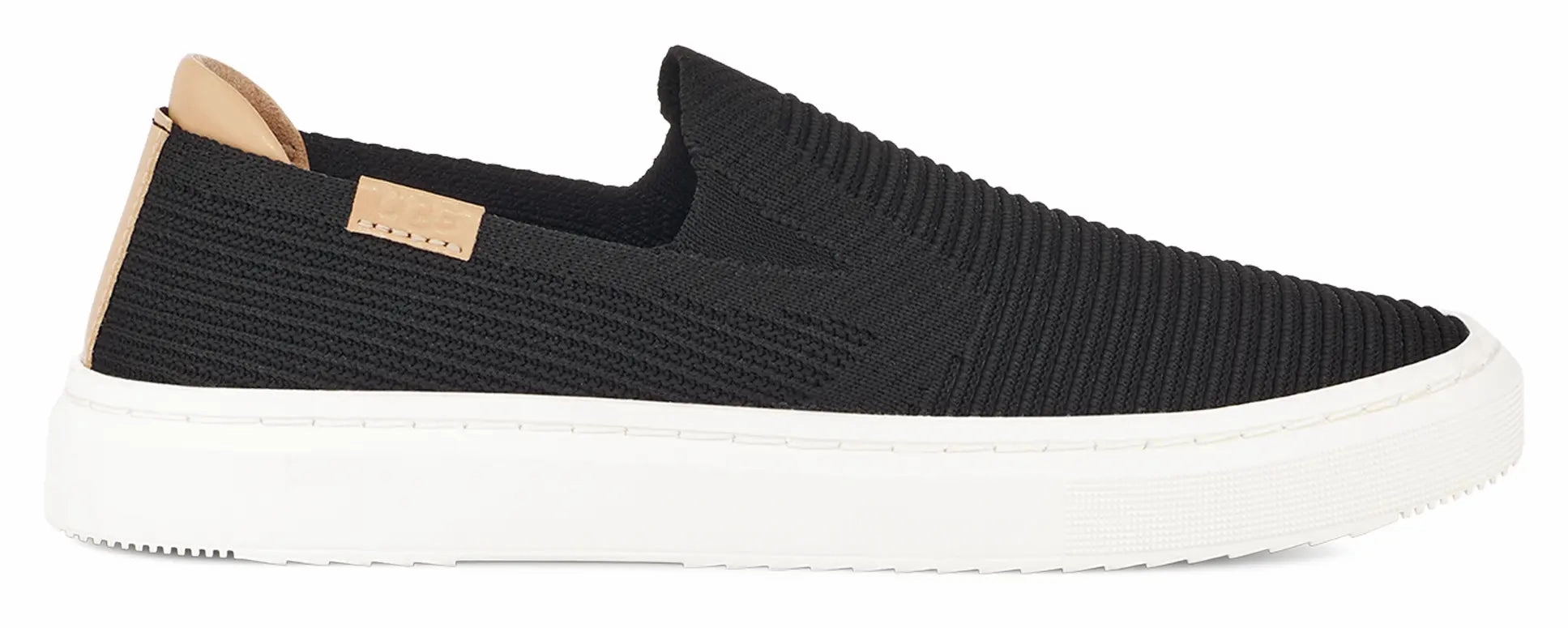 Women's UGG Alameda Sammy  Effortless Comfort & Everyday Style Ugg cozy footwear visuals