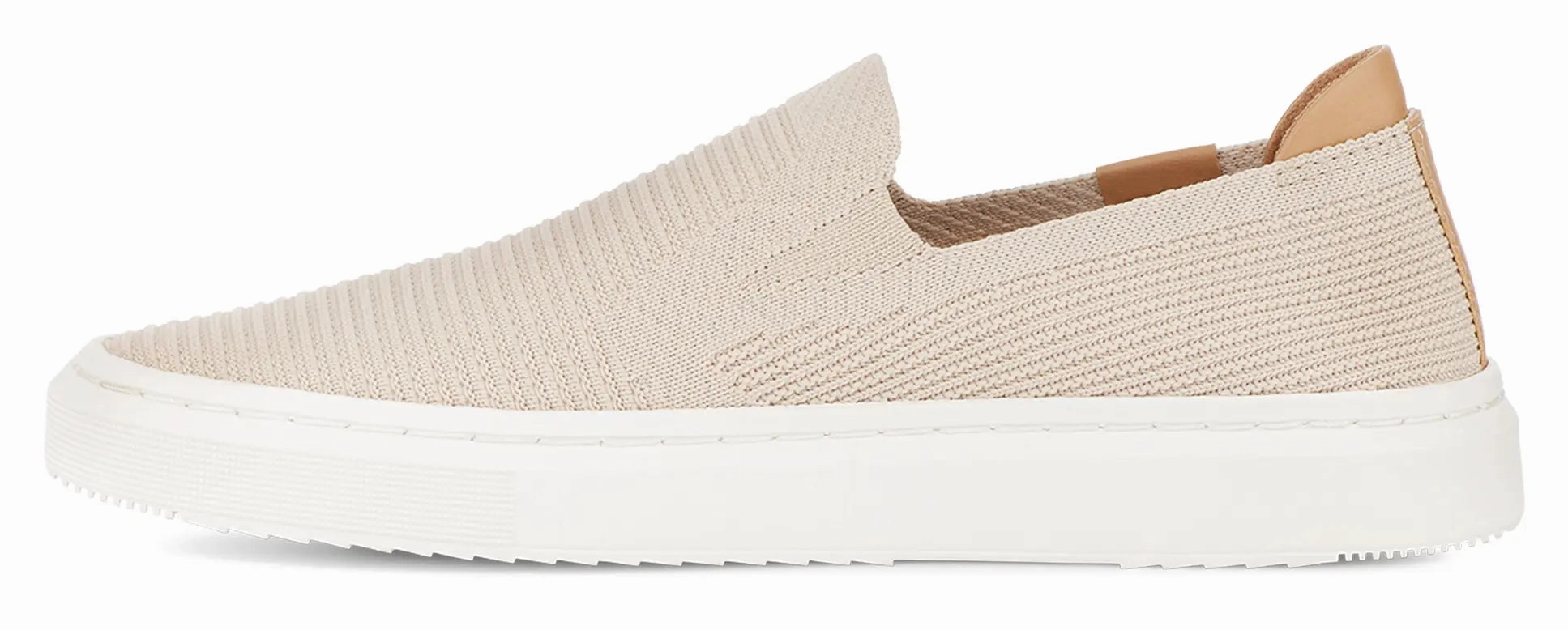 Women's UGG Alameda Sammy  Effortless Comfort & Everyday Style Ugg cozy footwear visuals