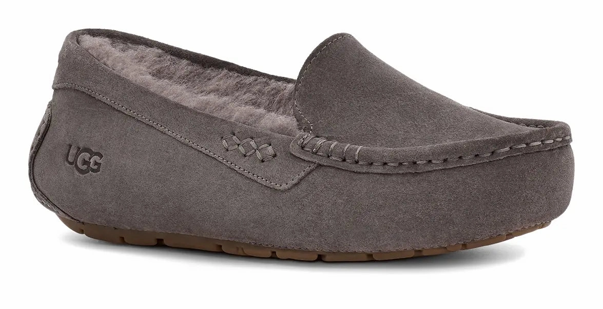 Women's UGG Ansley  Classic Suede Moccasin with Wool Lining Ugg cozy footwear visuals