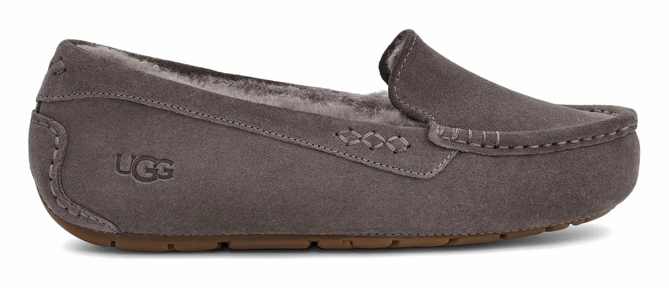 Women's UGG Ansley  Classic Suede Moccasin with Wool Lining Ugg cozy footwear visuals