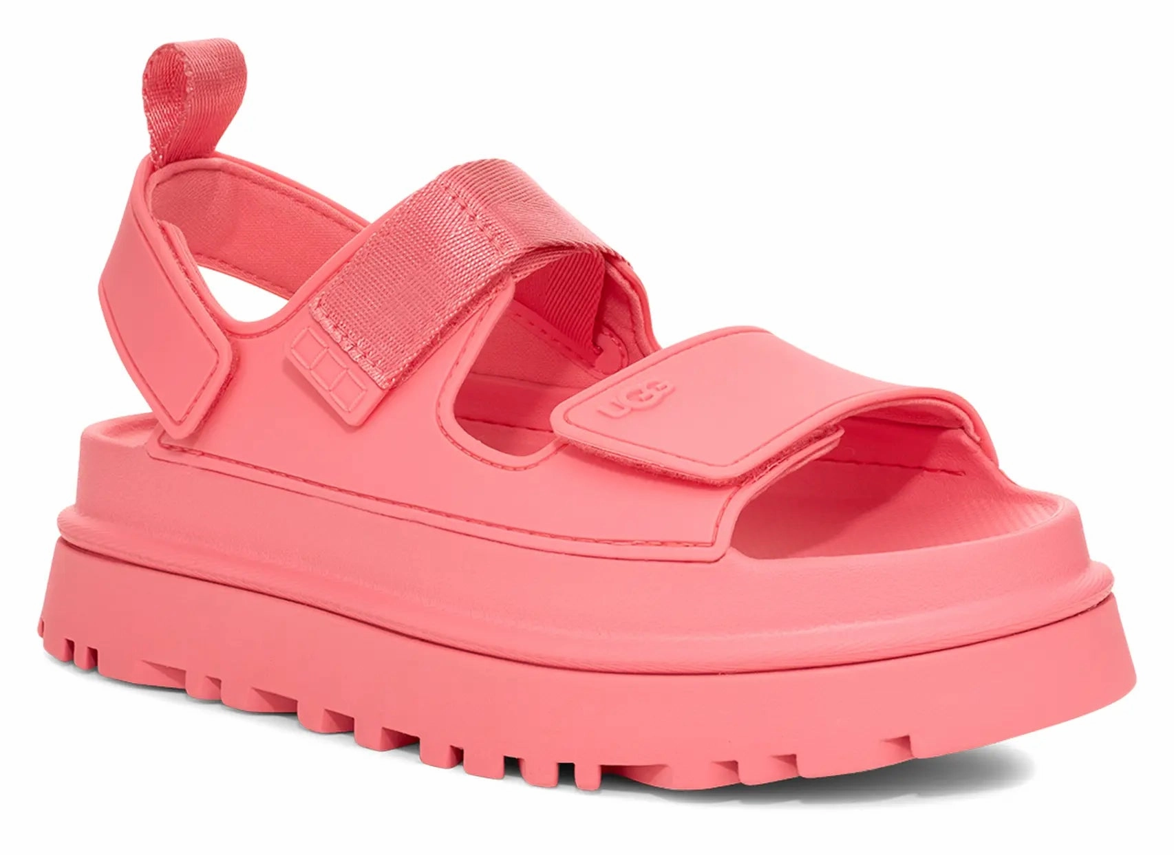 Women's UGG Goldenglow  Lightweight & Water-Friendly Comfort Ugg cozy footwear visuals