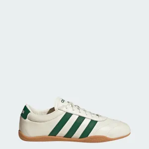 Women's Grand Court Lo Adidas casual trainers with cushioned soles