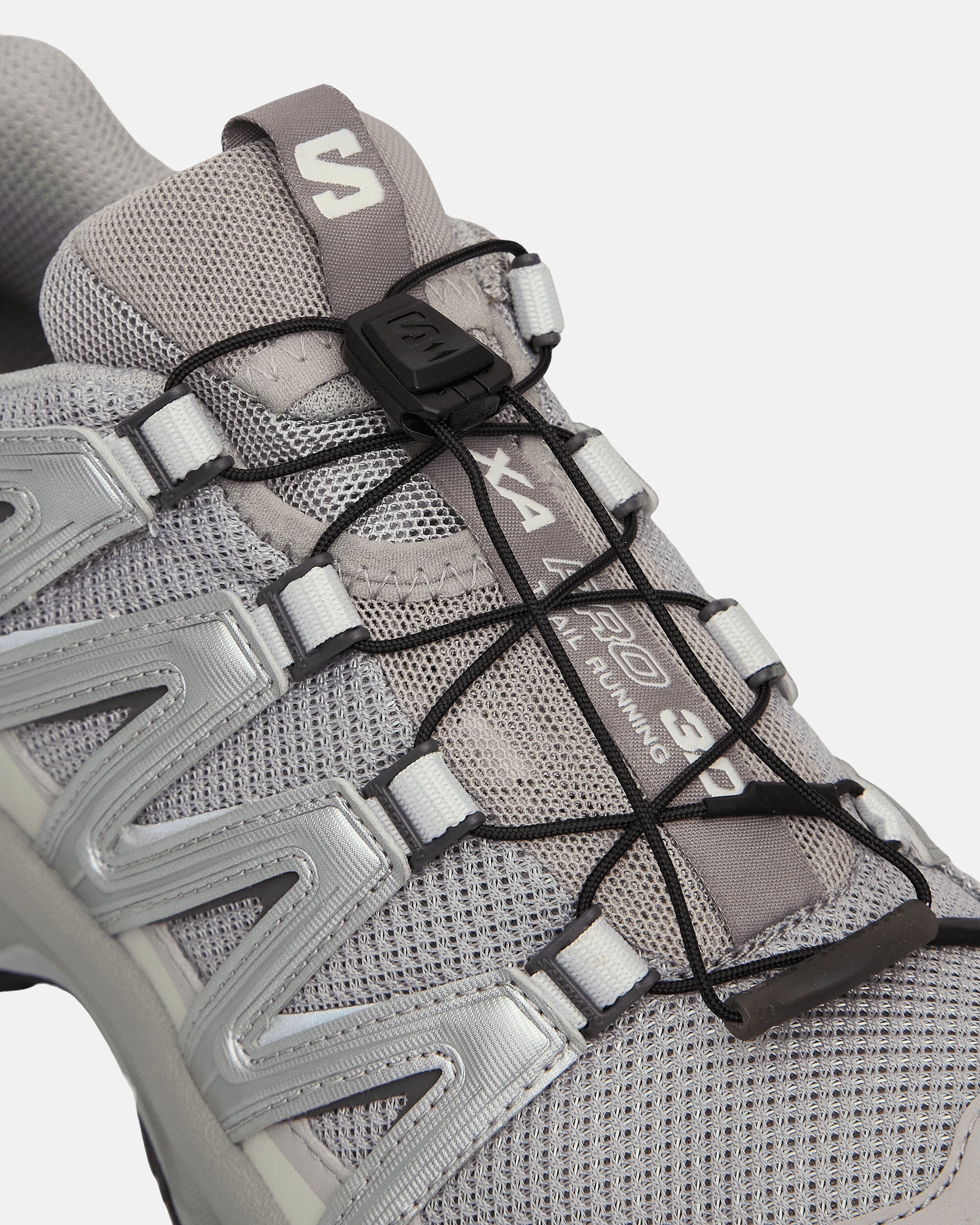 XA PRO 3D Sneakers Alloy / Silver / Lunar Rock Mountain Trail Runners