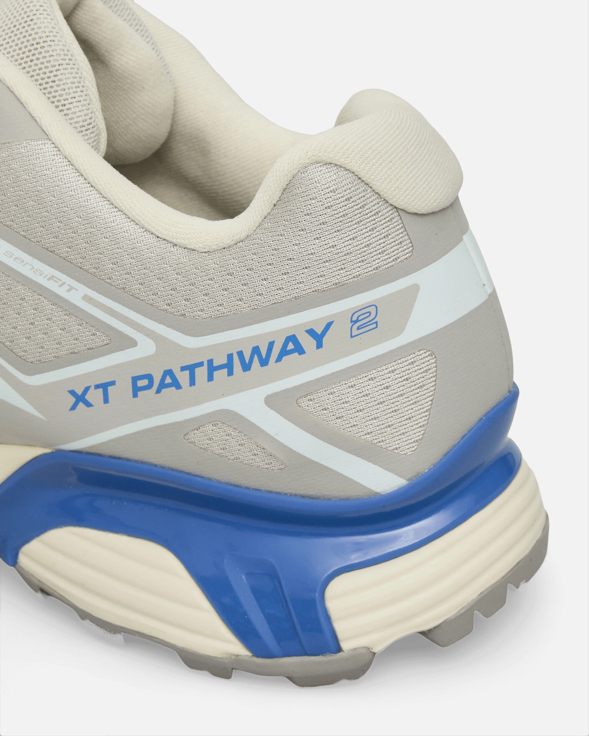 XT-Pathway 2 Sneakers Lunar Rock / Ultramarine / Vanilla Mountain Trail Runners
