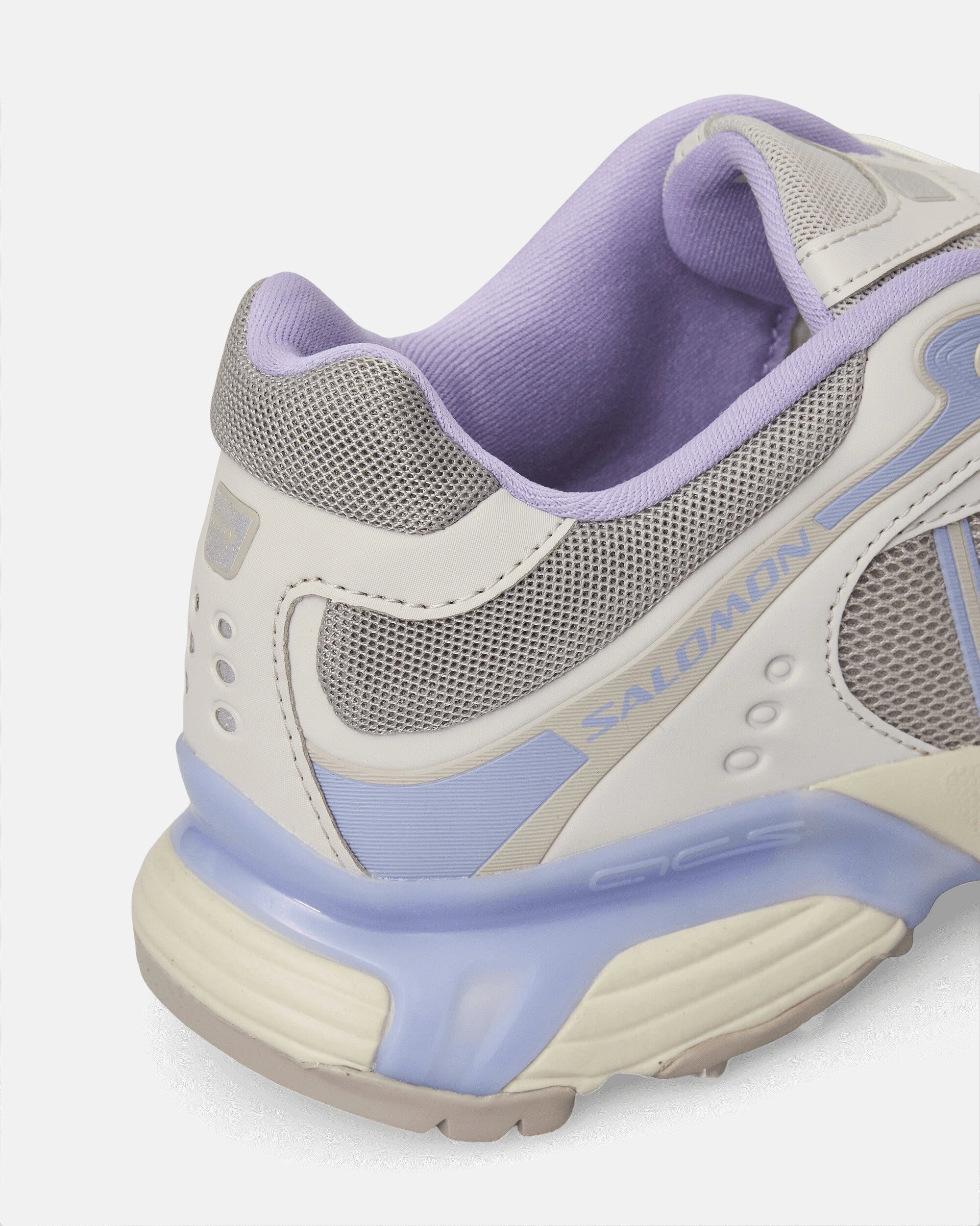 XT-Whisper Sneakers Ashes Of Roses / Gull / Cosmic Sky Mountain Trail Runners