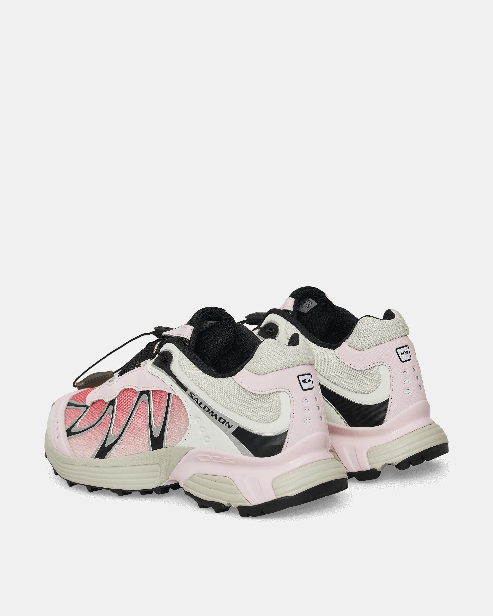 XT-Whisper Sneakers Fairy Tale / Black / Silver Mountain Trail Runners